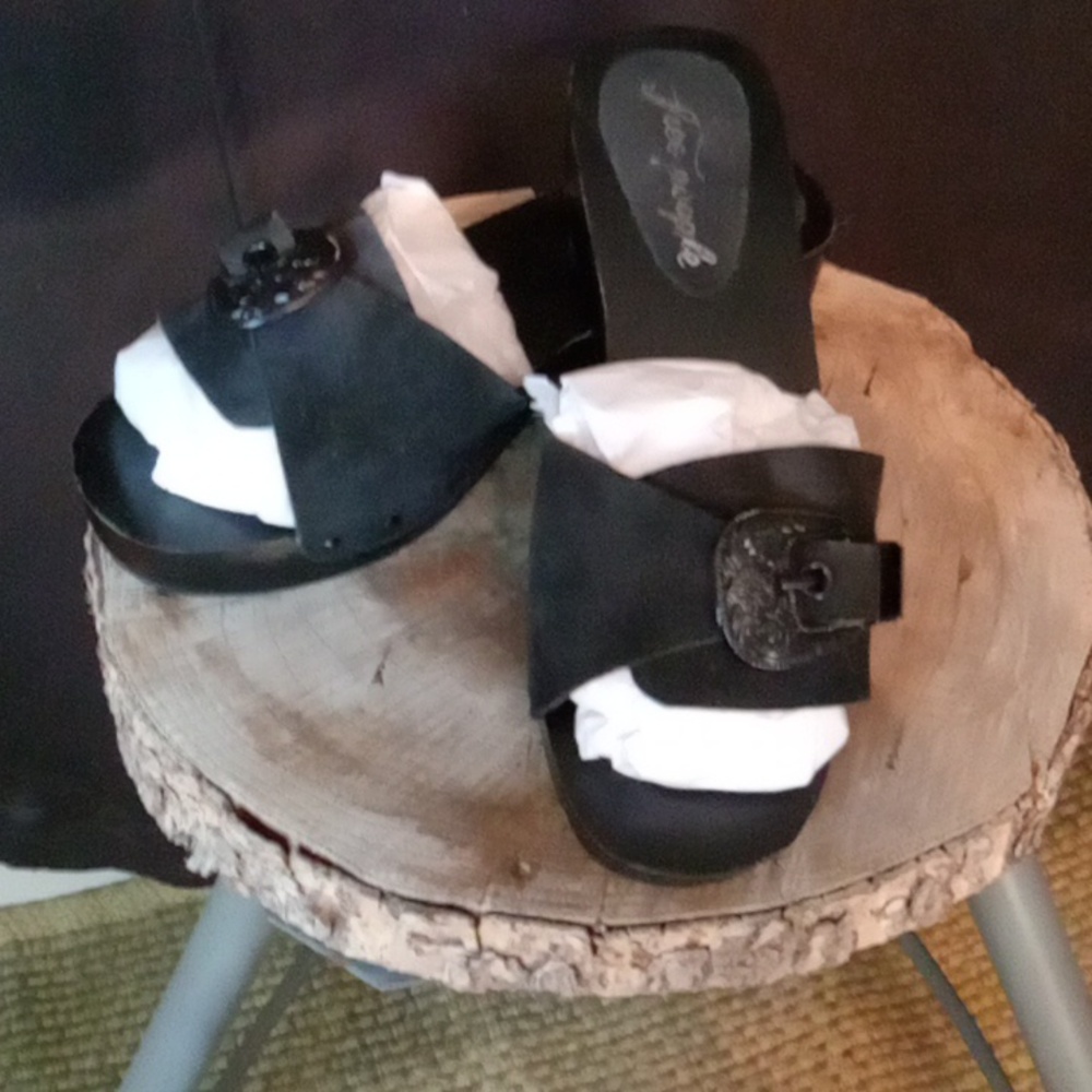 BNIB, Womens Free People Sandals - Picture 8 of 13